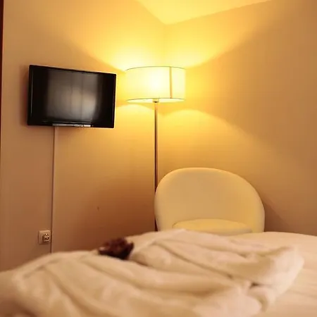 Downtown Apartment *